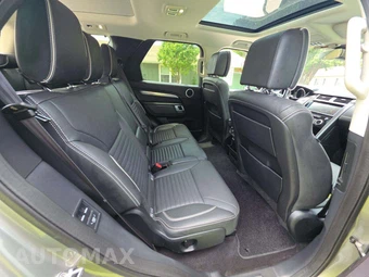 2017 Land Rover Discovery First Edition – miniatura 17