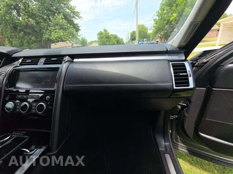 2017 Land Rover Discovery First Edition – miniatura 20