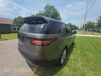 2017 Land Rover Discovery First Edition – miniatura 3
