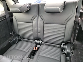 2017 Land Rover Discovery First Edition – miniatura 14