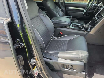 2017 Land Rover Discovery First Edition - miniatura 19