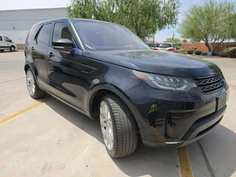 2017 Land Rover Discovery First Edition - miniatura 4