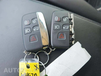 2017 Land Rover Discovery First Edition – miniatura 5