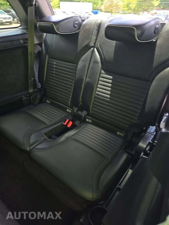 2017 Land Rover Discovery HSE Luxury – miniatura 14