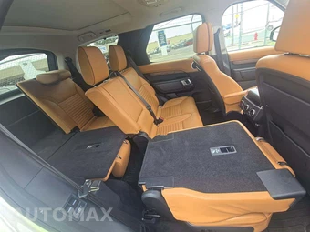 2017 Land Rover Discovery HSE Luxury – miniatura 17