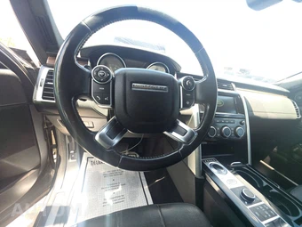 2017 Land Rover Discovery HSE – miniatura 11