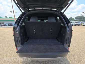 2017 Land Rover Discovery HSE – miniatura 14