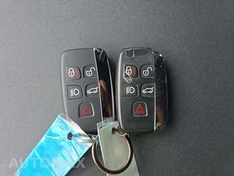 2017 Land Rover Discovery HSE – miniatura 8