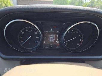 2017 Land Rover Discovery HSE – miniatura 10