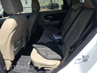 2017 Land Rover Discovery Sport HSE – miniatura 13