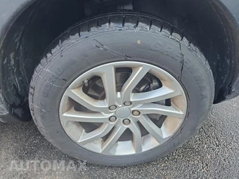 2017 Land Rover Discovery Sport HSE – miniatura 9