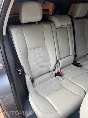2017 Land Rover Discovery Sport SE - miniatura 15