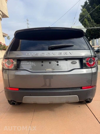 2017 Land Rover Discovery Sport SE - miniatura 8