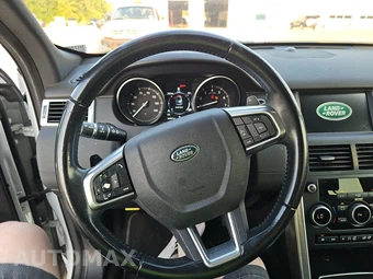 2017 Land Rover Discovery Sport SE – miniatura 10