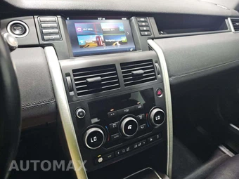 2017 Land Rover Discovery Sport SE – miniatura 10