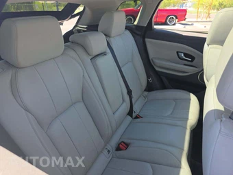 2017 Land Rover Range Rover Evoque SE – miniatura 13