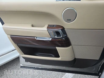 2017 Land Rover Range Rover HSE - miniatura 9