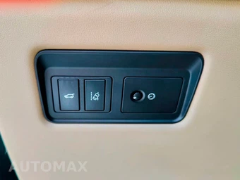 2017 Land Rover Range Rover HSE - miniatura 27