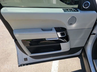 2017 Land Rover Range Rover HSE – miniatura 9