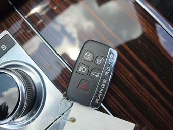 2017 Land Rover Range Rover - miniatura 8