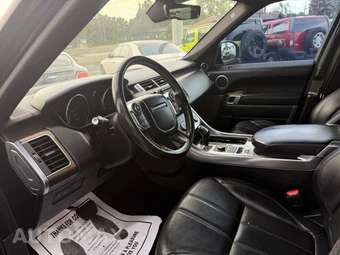 2017 Land Rover Range Rover Sport SE - miniatura 15