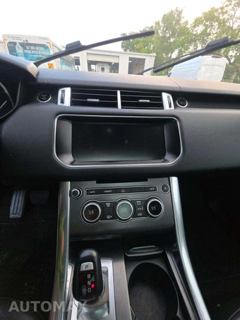 2017 Land Rover Range Rover Sport SE – miniatura 10