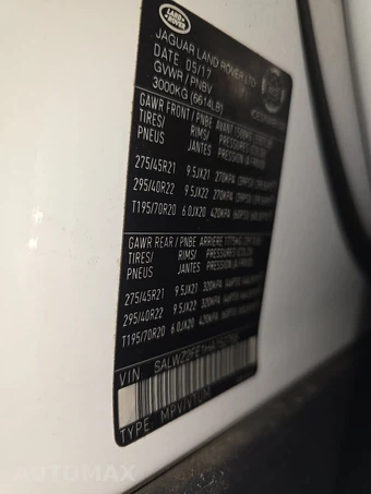 2017 Land Rover Range Rover Sport SVR – miniatura 14
