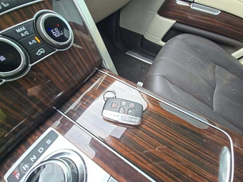 2017 Land Rover Range Rover Supercharged - miniatura 8