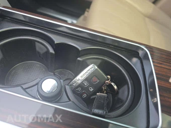 2017 Land Rover Range Rover Supercharged - miniatura 8