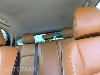2017 Lexus CT 200h - miniatura 11