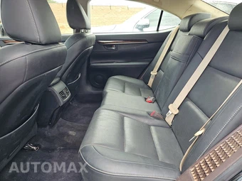 2017 Lexus ES 300h – miniatura 13