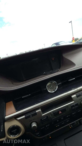 2017 Lexus ES 300h – miniatura 42