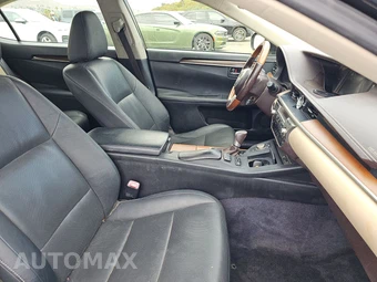 2017 Lexus ES 300h – miniatura 8