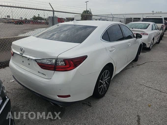 2017 Lexus ES 350 – miniatura 4