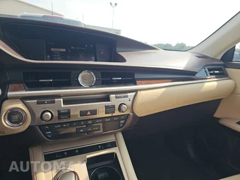2017 Lexus ES 350 – miniatura 11