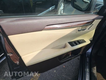 2017 Lexus ES 350 – miniatura 9