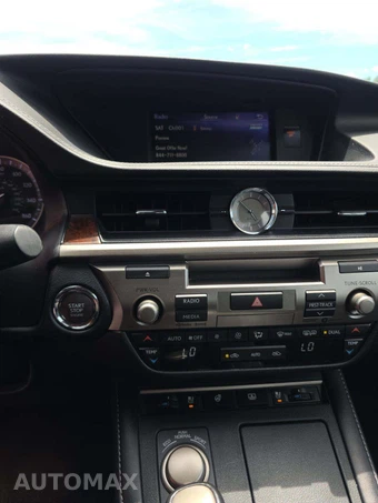 2017 Lexus ES 350 – miniatura 10