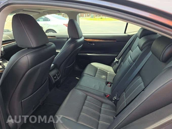 2017 Lexus ES 350 – miniatura 13
