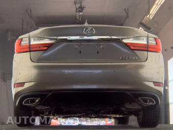2017 Lexus ES 350 – miniatura 7