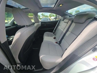 2017 Lexus ES 350 – miniatura 13