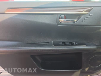 2017 Lexus ES 350 - miniatura 9