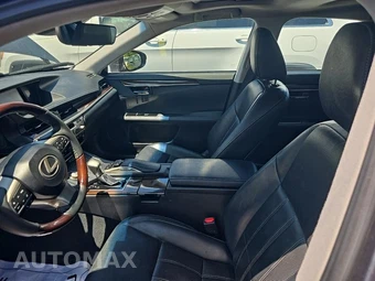 2017 Lexus ES 350 – miniatura 13