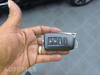 2017 Lexus GS 350 – miniatura 8