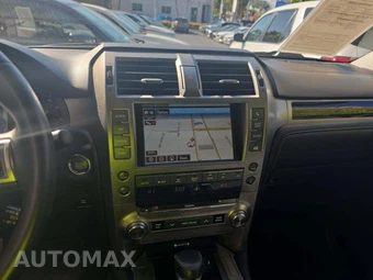 2017 Lexus GX 460 – miniatura 10