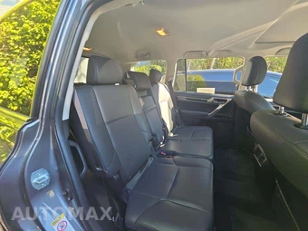 2017 Lexus GX 460 – miniatura 17