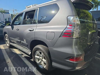 2017 Lexus GX 460 – miniatura 2