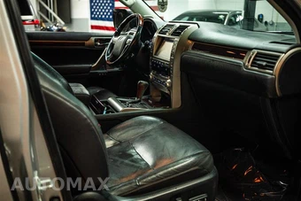 2017 Lexus GX - miniatura 13