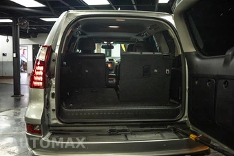 2017 Lexus GX - miniatura 7
