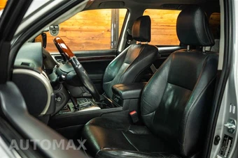 2017 Lexus GX - miniatura 9