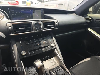 2017 Lexus IS 200t F SPORT - miniatura 11